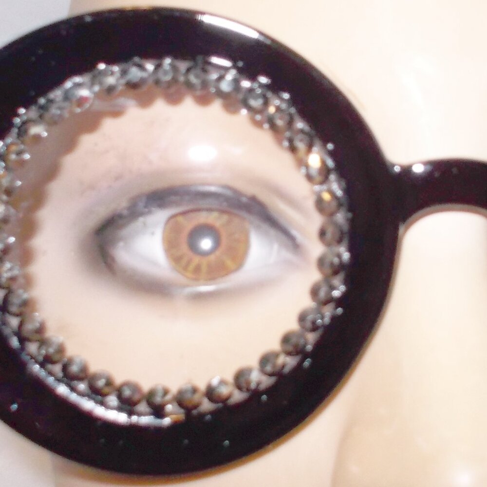 BLINGED OUT ROUND READERS 4.00 BLACK WITH SILVER STONES